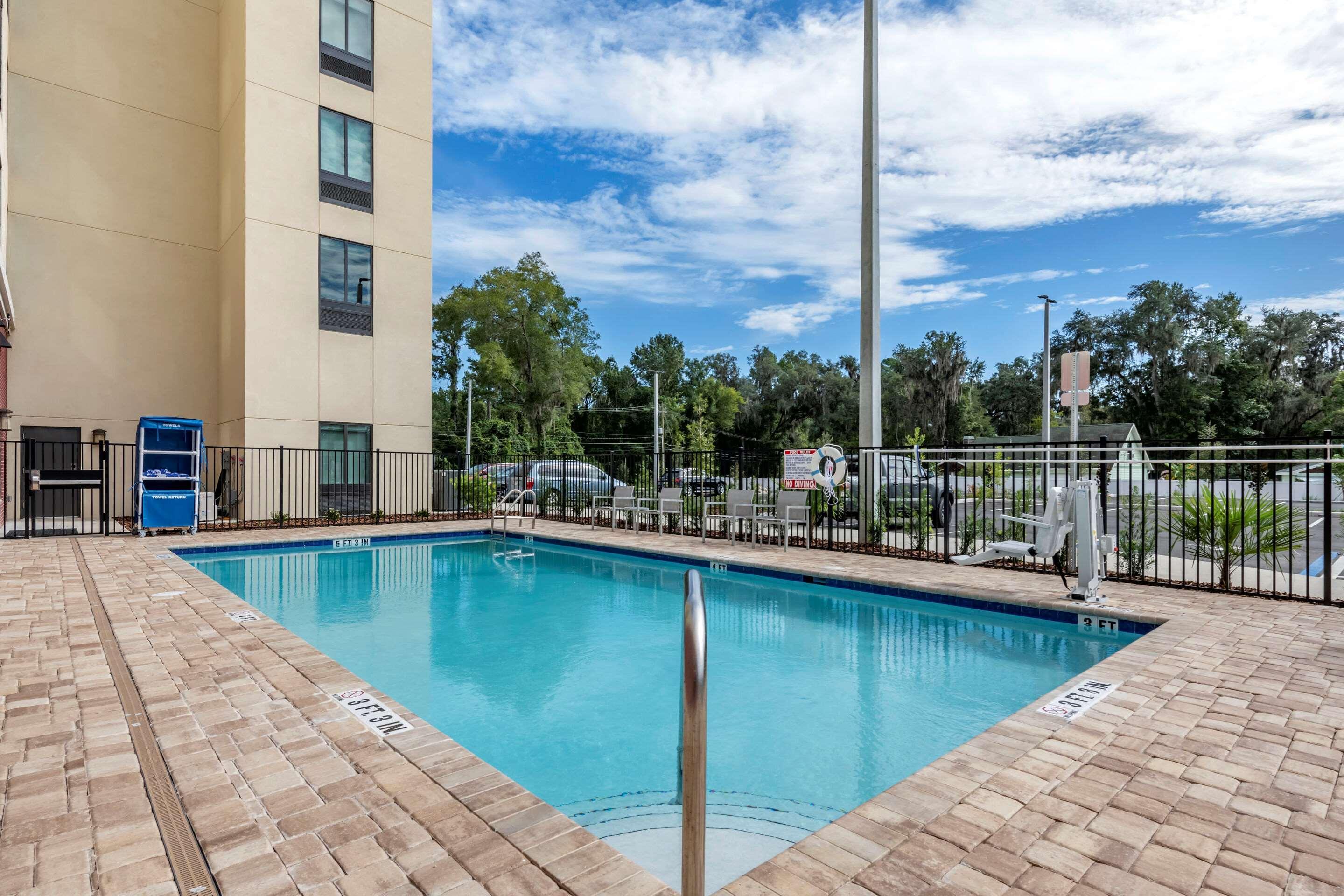 Comfort Suites Gainesville Near University Exteriér fotografie