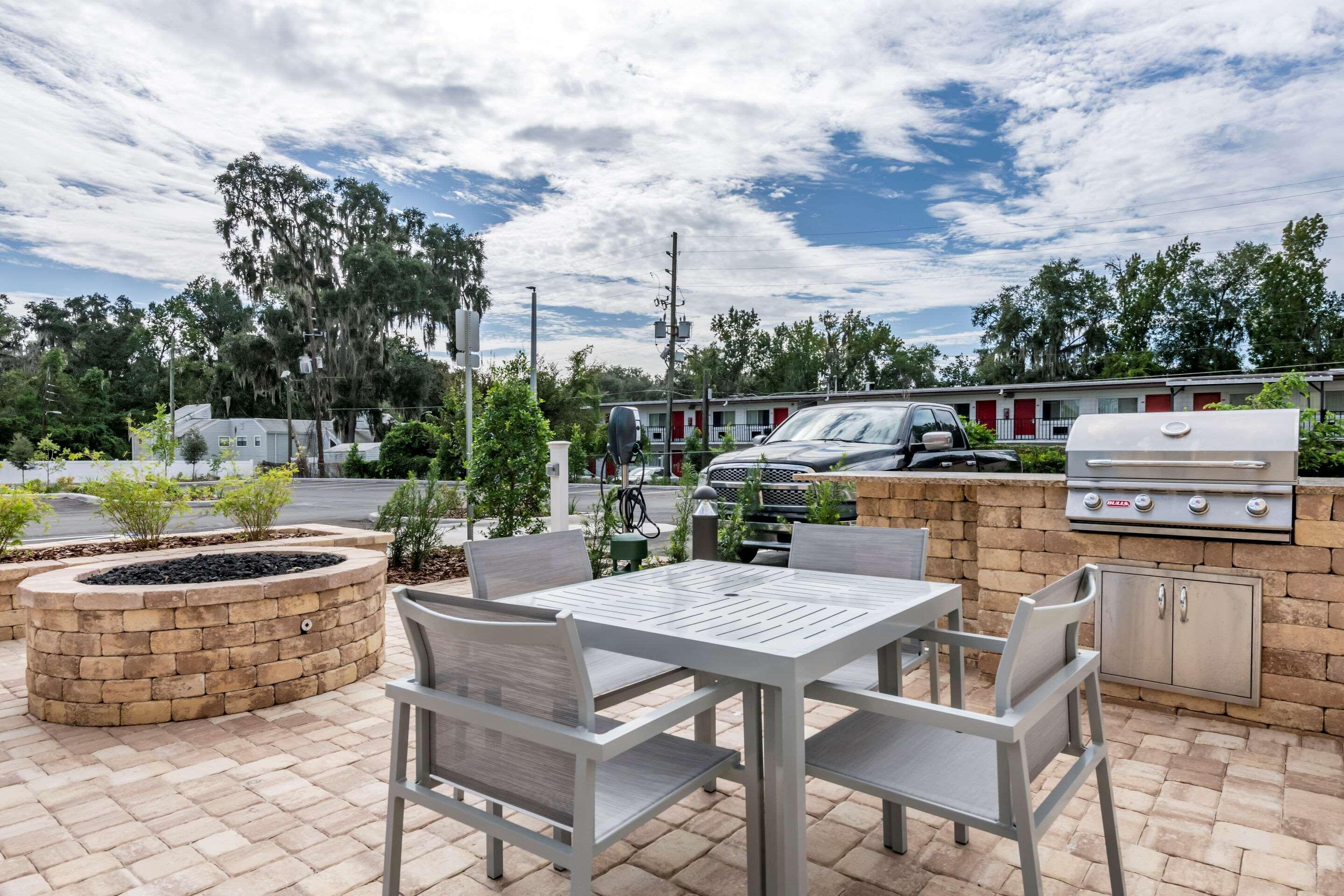 Comfort Suites Gainesville Near University Exteriér fotografie